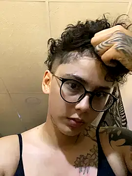 Abby Evanns1 online show from November 26, 3:51 am