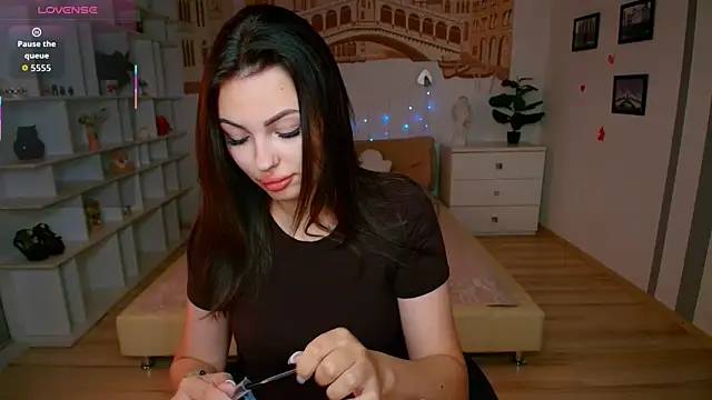 KittyShenson online show from July 5, 5:46 am