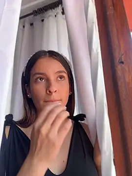 Talia Bonet online show from April 14, 5:57 pm