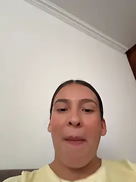 Talia Bonet online show from May 22, 5:33 pm