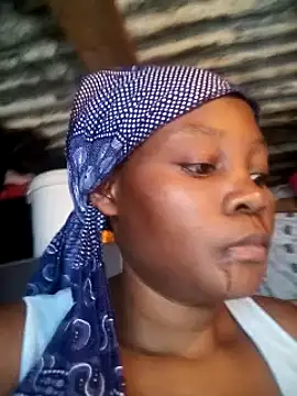 blackbeautyxx92 online show from November 1, 1:26 pm