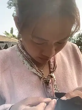 Lara-11 online show from December 2, 2:24 am