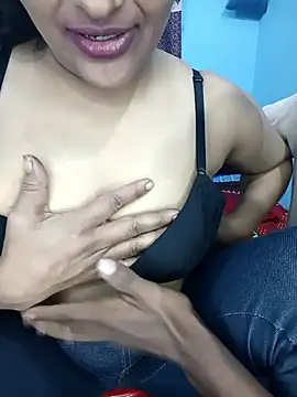 CoupleShow 432 online show from December 13, 7:53 pm