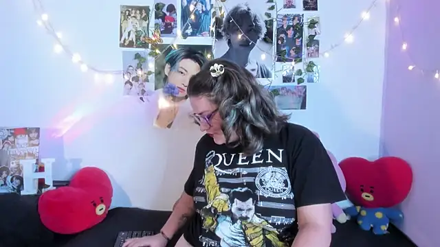 Rose Hellen online show from November 25, 3:41 am