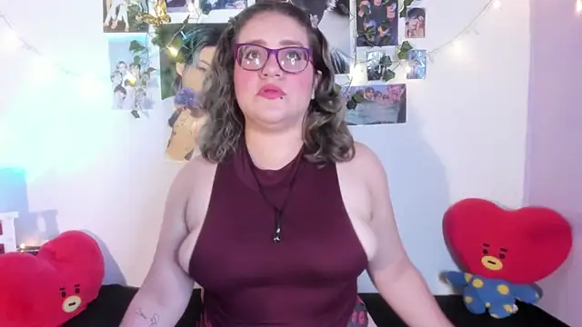 Rose Hellen online show from December 3, 4:26 am