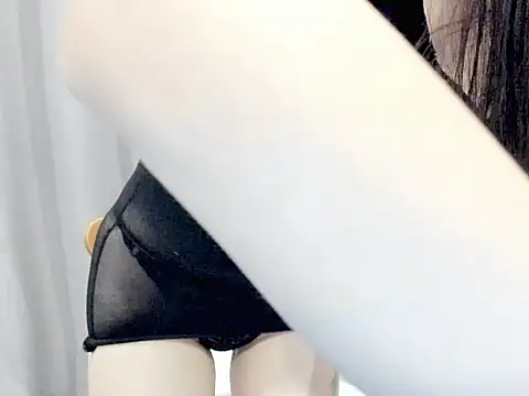 JuNi-Li online show from November 29, 11:47 am