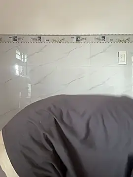 Emily-y online show from March 3, 2:39 am