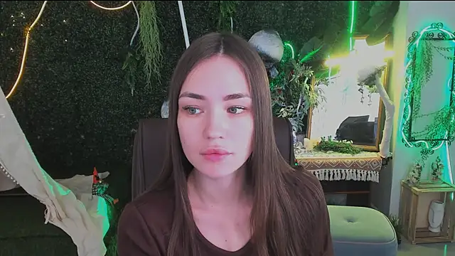 lollyrais online show from December 2, 1:57 pm