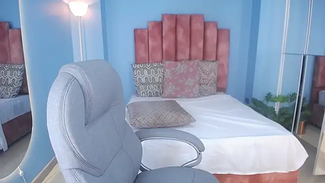 Katyrojas online show from December 19, 4:05 am