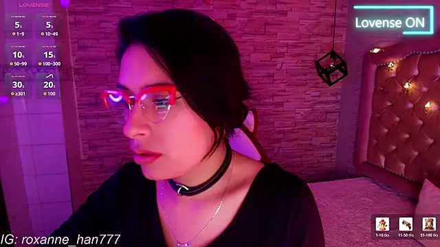 Roxanne Han online show from March 9, 12:19 pm