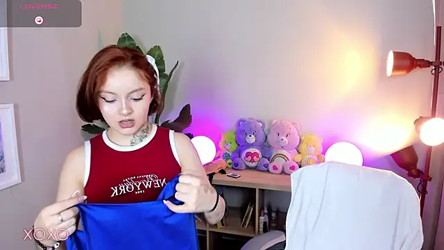 lexirouge   online show from November 20, 12:39 pm