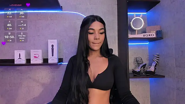 savanaah  online show from October 29, 4:53 pm