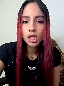 SofiCastro09  online show from October 29, 9:28 pm