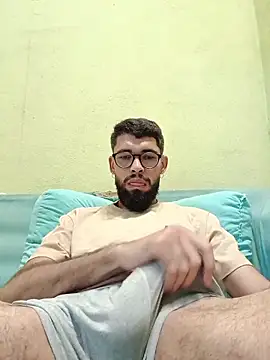 Ferrarinioficial online show from December 20, 12:09 pm