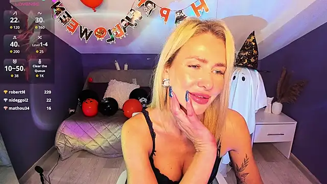 MadamMilly  online show from November 2, 7:01 am