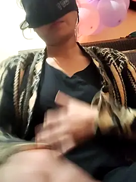 Pyaar Ki Pooja online show from November 16, 8:27 am