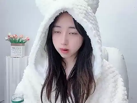 Love-hanzaizai718 online show from October 27, 5:08 pm