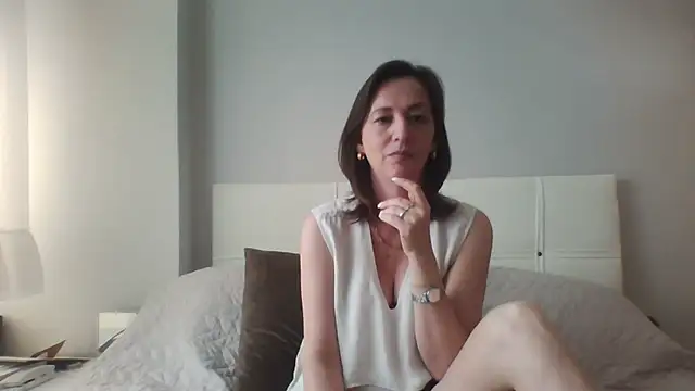 ArianaStarr online show from April 21, 7:15 am