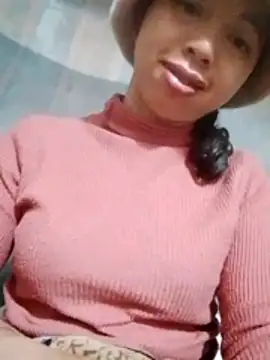 TRIEUTRIEU20 online show from January 17, 11:01 pm