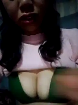 TRIEUTRIEU20 online show from December 13, 9:32 pm