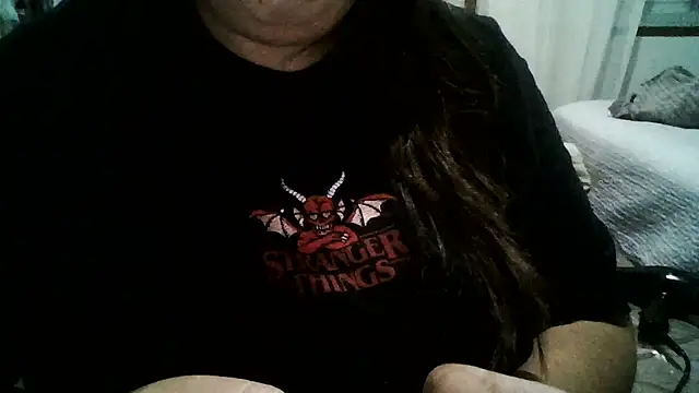 crazzyanne online show from April 17, 4:47 am