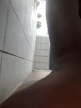 Snapshot of pretinhablack chatting on November 1, 10:47 pm pretinhablack online show from November 1, 10:47 pm