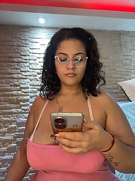 amellita-33 online show from June 29, 7:15 am