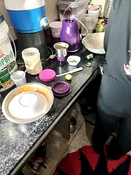 Heena-143 online show from November 14, 3:45 pm