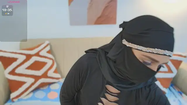 Lailaa lush online show from November 5, 7:02 am