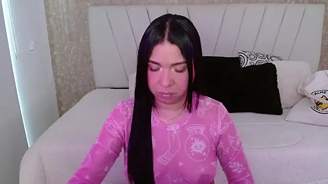 AliceSmity  online show from March 10, 12:20 pm