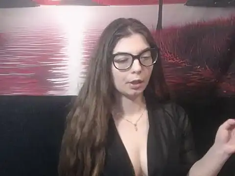 sweetbabygirlforyou online show from November 16, 2:46 am