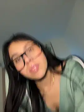 BIJOU SECRET online show from January 14, 3:44 am