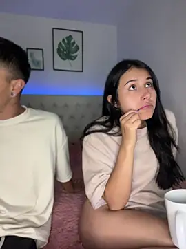 BIJOU SECRET online show from April 28, 4:16 am