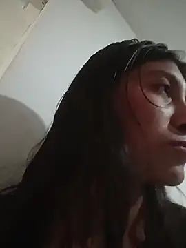 YeseniaRodriguez3 online show from November 11, 9:56 pm