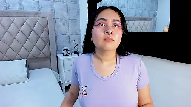 AmaraWolf online show from November 18, 9:38 pm