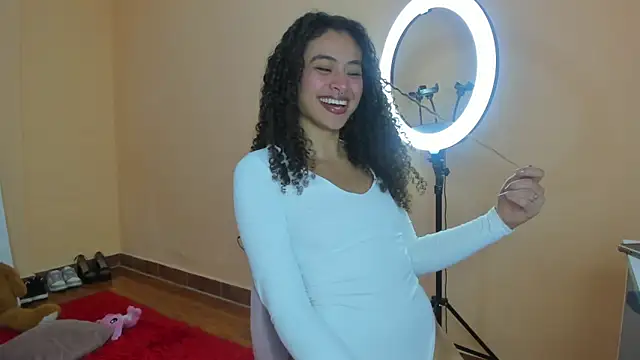 Keniia rizz online show from March 27, 7:03 pm