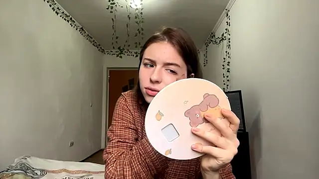 LilithFlamey online show from November 9, 7:15 am