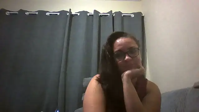 lilMissMarli online show from March 28, 4:34 am
