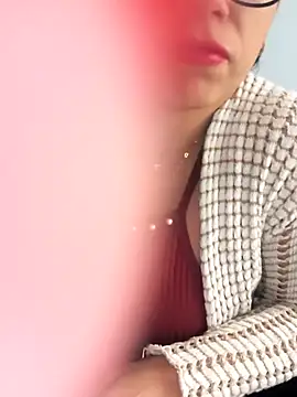 paularois online show from November 7, 2:06 am