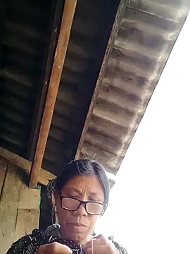 bella-la online show from December 22, 7:33 am