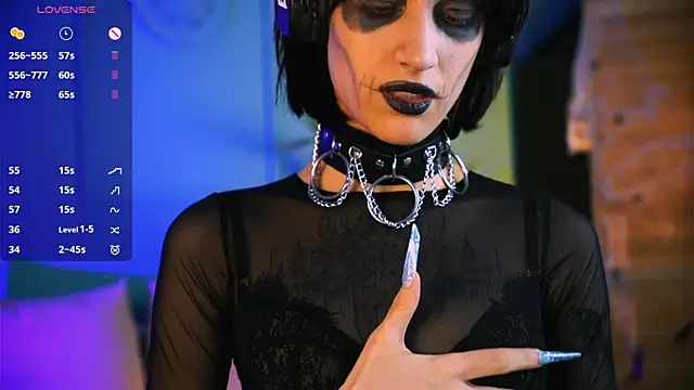 Leta Vian online show from October 31, 9:52 pm