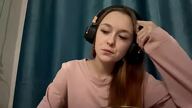 HOTBellakle online show from November 15, 3:46 pm