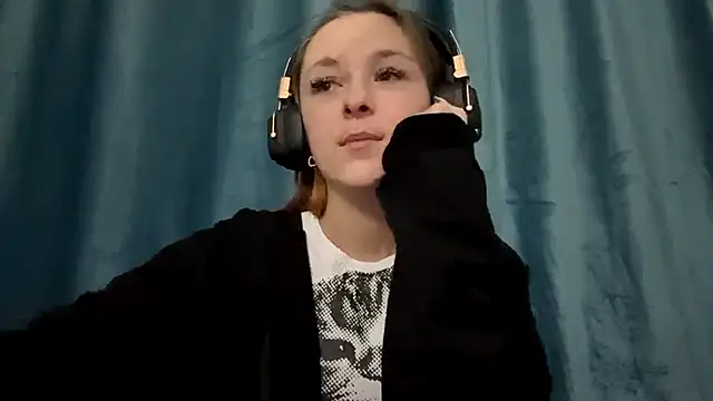 HOTBellakle online show from November 17, 4:40 pm