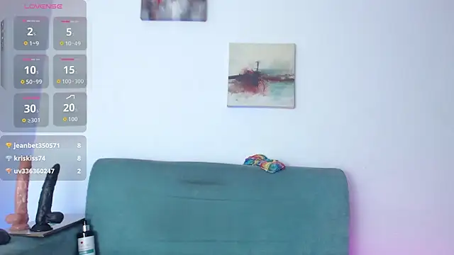 evelinmartinez online show from April 16, 9:39 pm