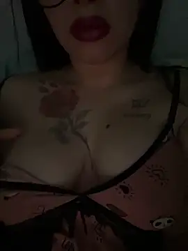 safada sombria online show from December 17, 10:25 pm