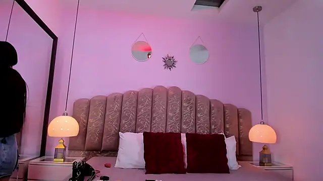 Kim Luna1 online show from March 26, 12:07 pm