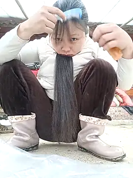 yoyo-mi online show from February 3, 10:09 am