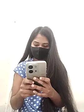 Green LaDY66 online show from November 12, 3:26 am