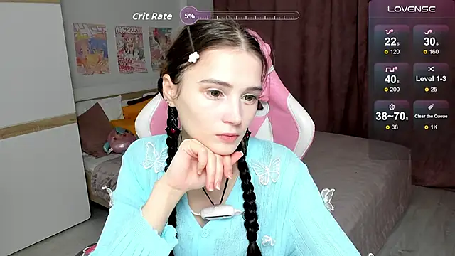 Hana Flo  online show from November 26, 2:18 pm