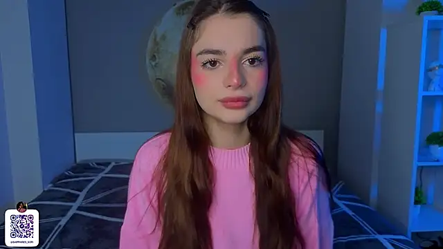 LauraHansil online show from March 11, 7:05 pm